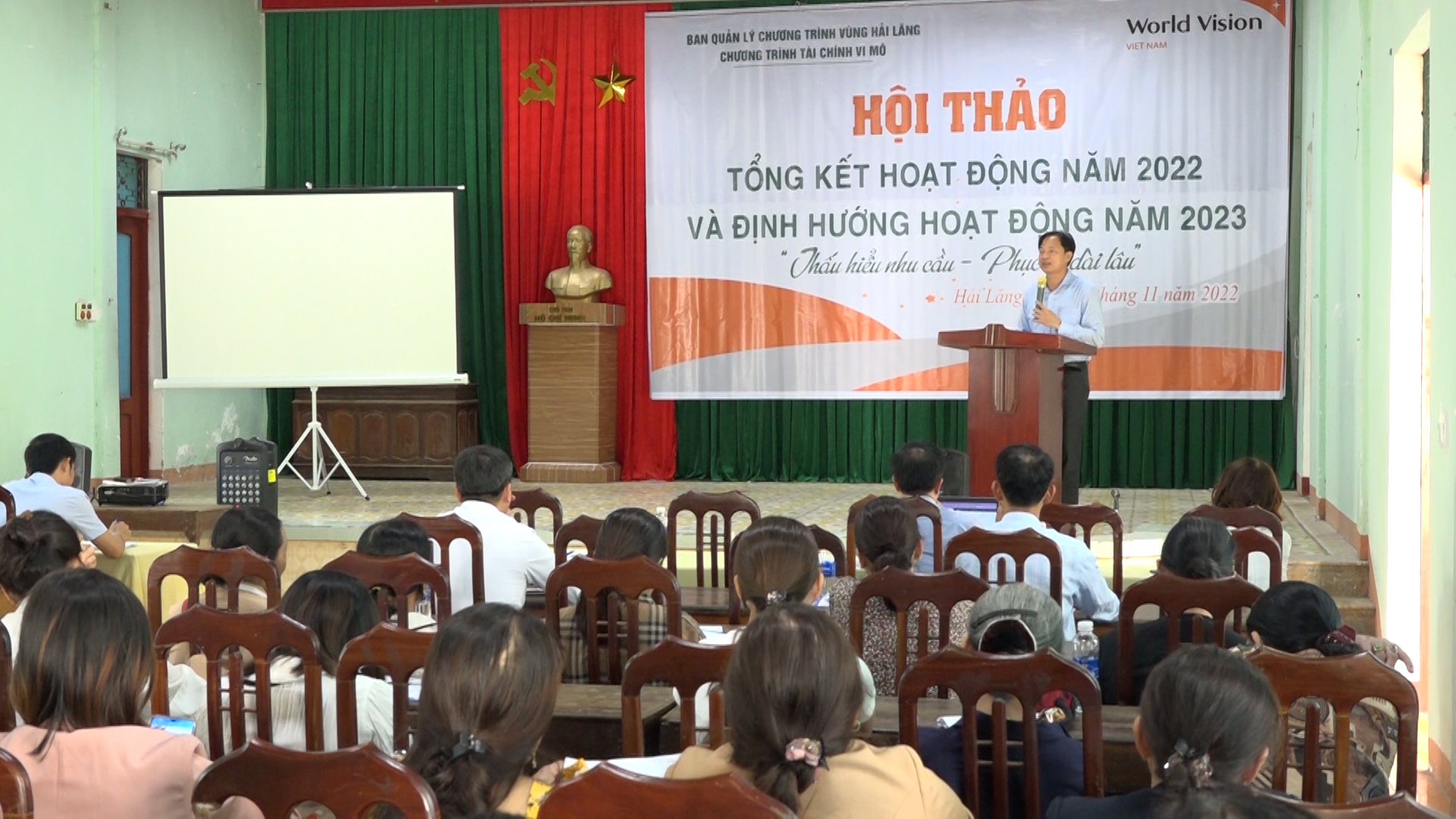 Đ/c Cáp Xuân Tá-Phó Chủ tịch UBND huyện phát biểu tại hội thảo