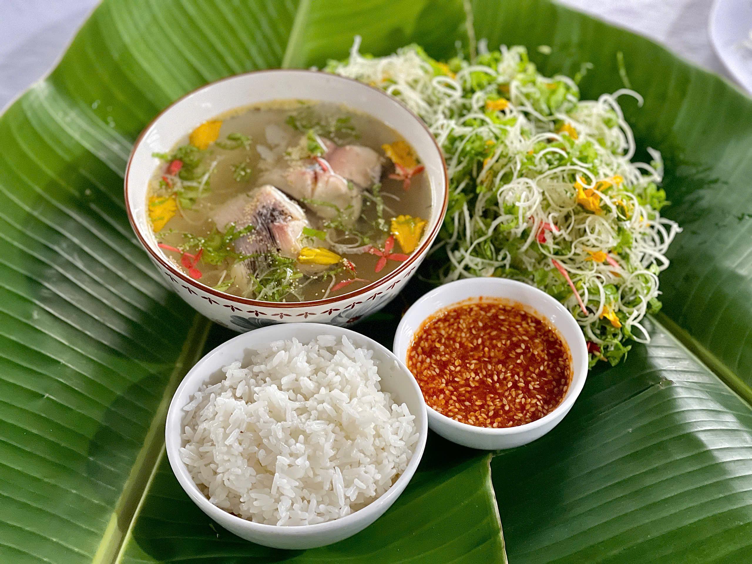 Canh Ám làng Lam Thủy