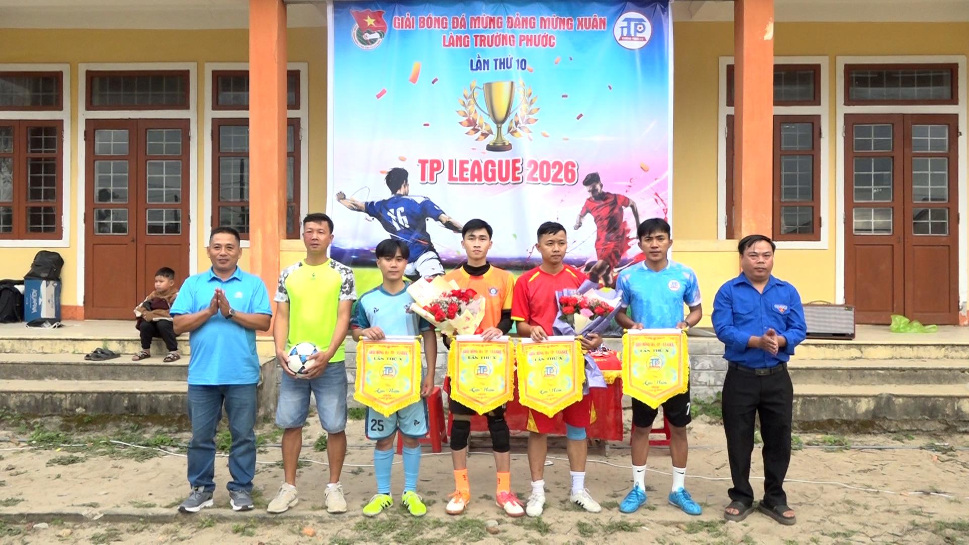 Khai mạc giải bóng đá mừng Đảng, mừng xuân thôn Trường Phước lần thứ 10