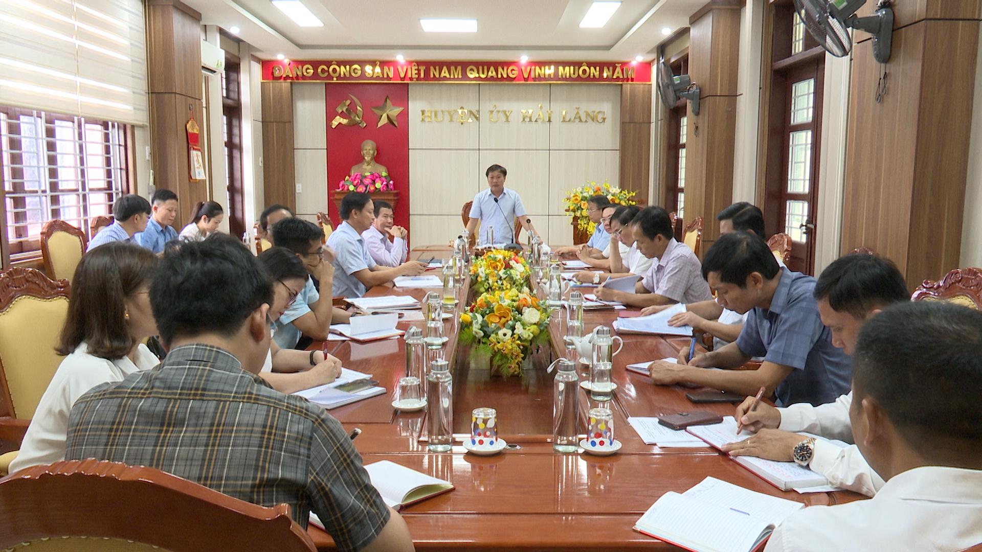 Tổ đại biểu HĐND tỉnh khu vực Hải Lăng và thị xã Quảng trị họp tổ thảo luận một số nội dung trình...