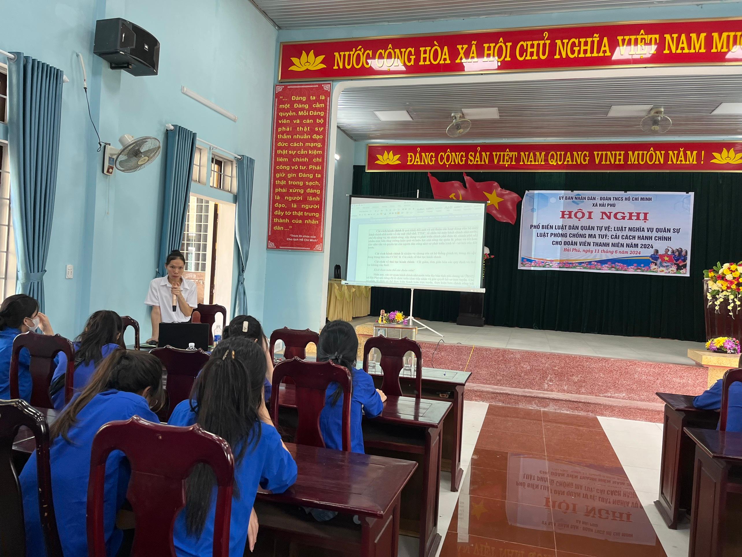 Hội nghị tuyên truyền pháp luật cho đoàn viên thanh niên